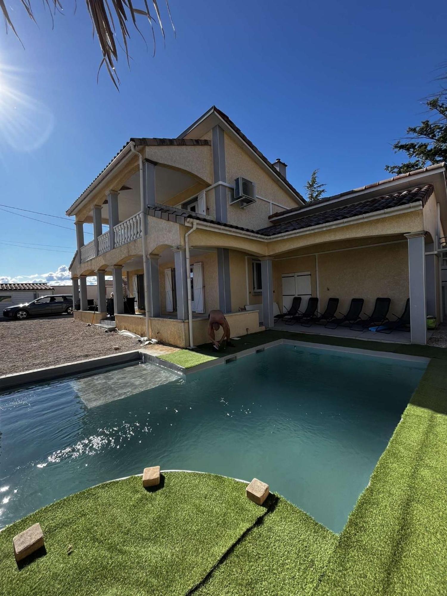 Villa Contemporaine Avec Piscine Romans-sur-Isère Екстериор снимка